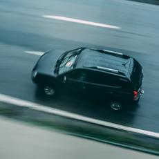 Pruebas importantes que pueden ayudar a determinar la responsabilidad en un accidente por exceso de velocidad